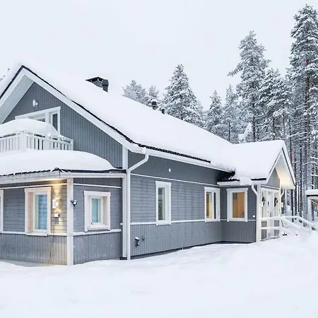 Noel Arctic Circle Willa *