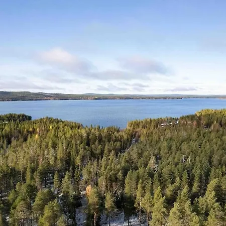 Noel Arctic Circle Villa