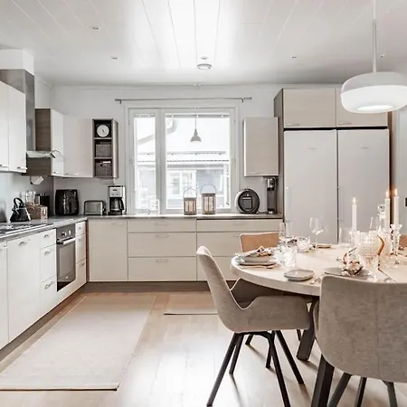 Villa Noel Arctic Circle *